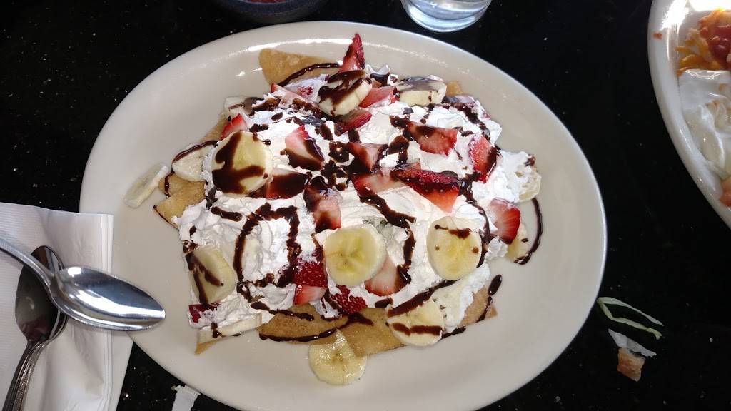 Hortencias at the Cliffhanger | restaurant | 25187 CA-18, Crestline, CA 92325, USA | 9093384466 OR +1 909-338-4466