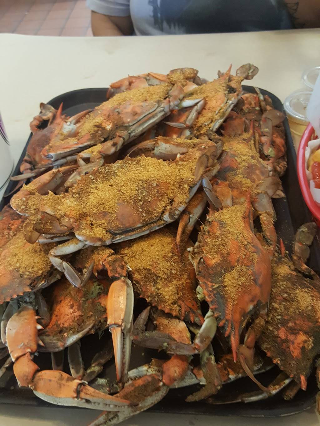 Lambert Seafood | restaurant | 10825 Lanham Severn Rd, Glenn Dale, MD 20769, USA | 3012622206 OR +1 301-262-2206