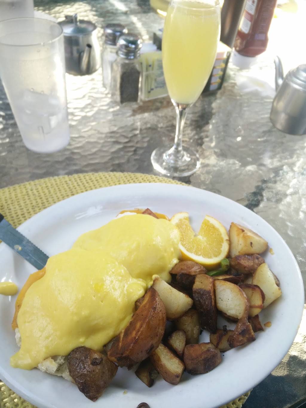 Hill Street Cafe | restaurant | 1050 S Hill Rd, Ventura, CA 93003, USA | 8056541115 OR +1 805-654-1115