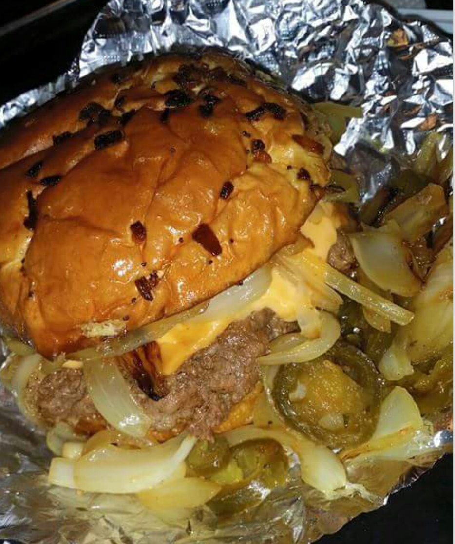 Corner Pocket Lounge | restaurant | 7304 St John St, Detroit, MI 48210, USA | 3135542460 OR +1 313-554-2460