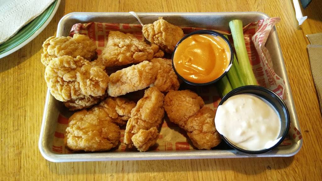 Applebees Grill + Bar | restaurant | 10135 Pines Blvd, Pembroke Pines, FL 33026, USA | 9544383370 OR +1 954-438-3370