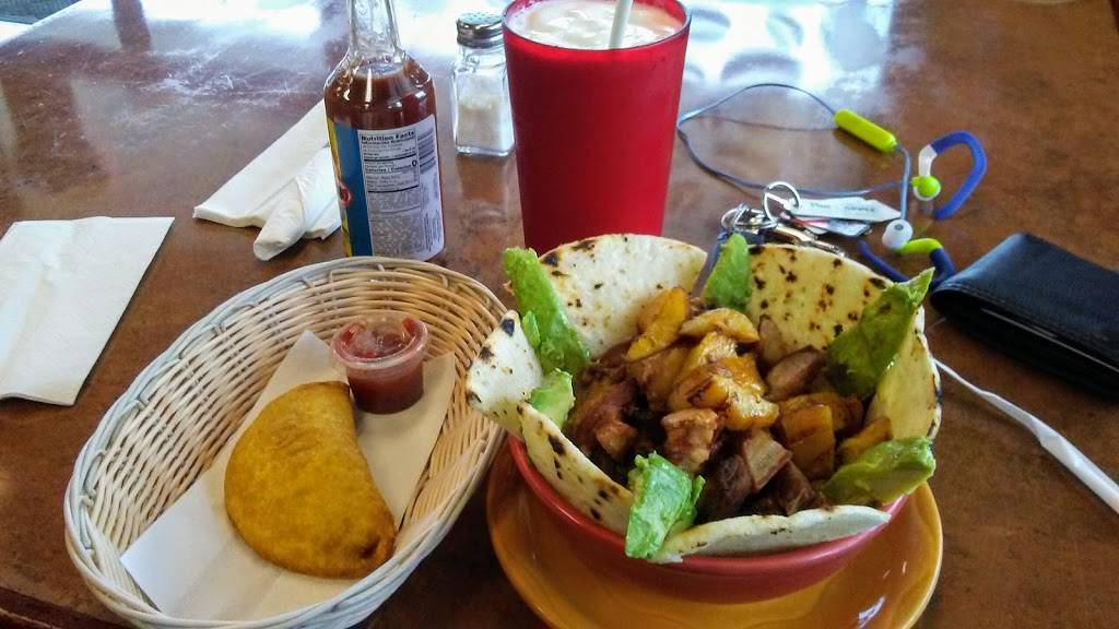 Cafe & Sabor Bakery And Restaurant | restaurant | 7102 Hull Street Rd, Richmond, VA 23235, USA | 8042711635 OR +1 804-271-1635