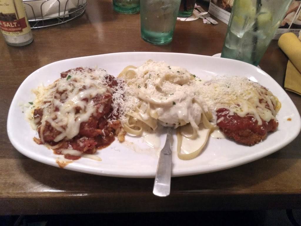 Olive Garden Italian Restaurant | meal takeaway | 5801 Lake Worth Rd, Lake Worth, FL 33463, USA | 5616410900 OR +1 561-641-0900