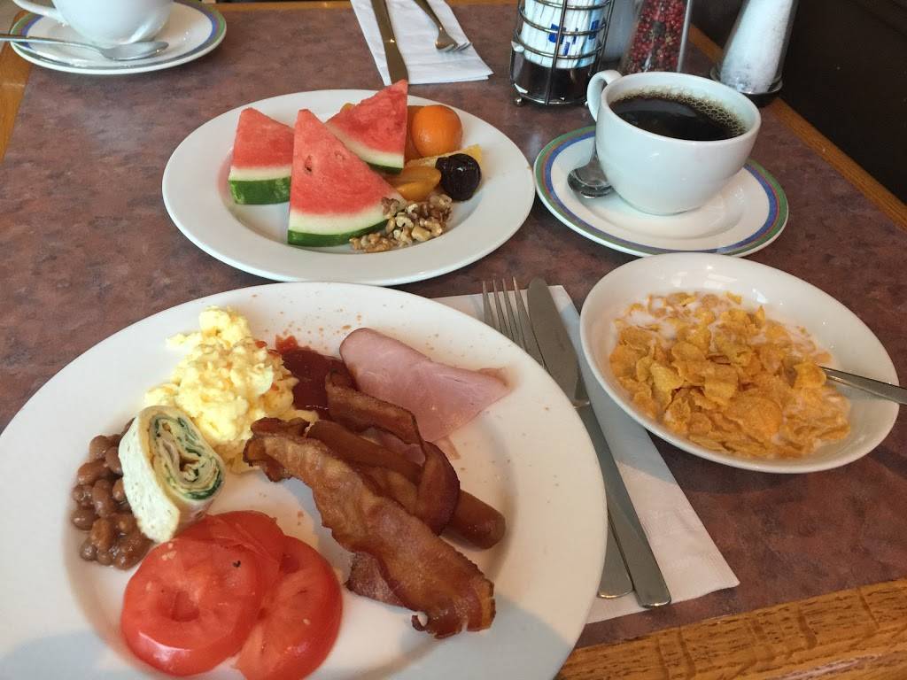 NOVOTEL TRIO | restaurant | 3670 Hurontario St, Mississauga, ON L5B 1P3, Canada | 9058036713 OR +1 905-803-6713