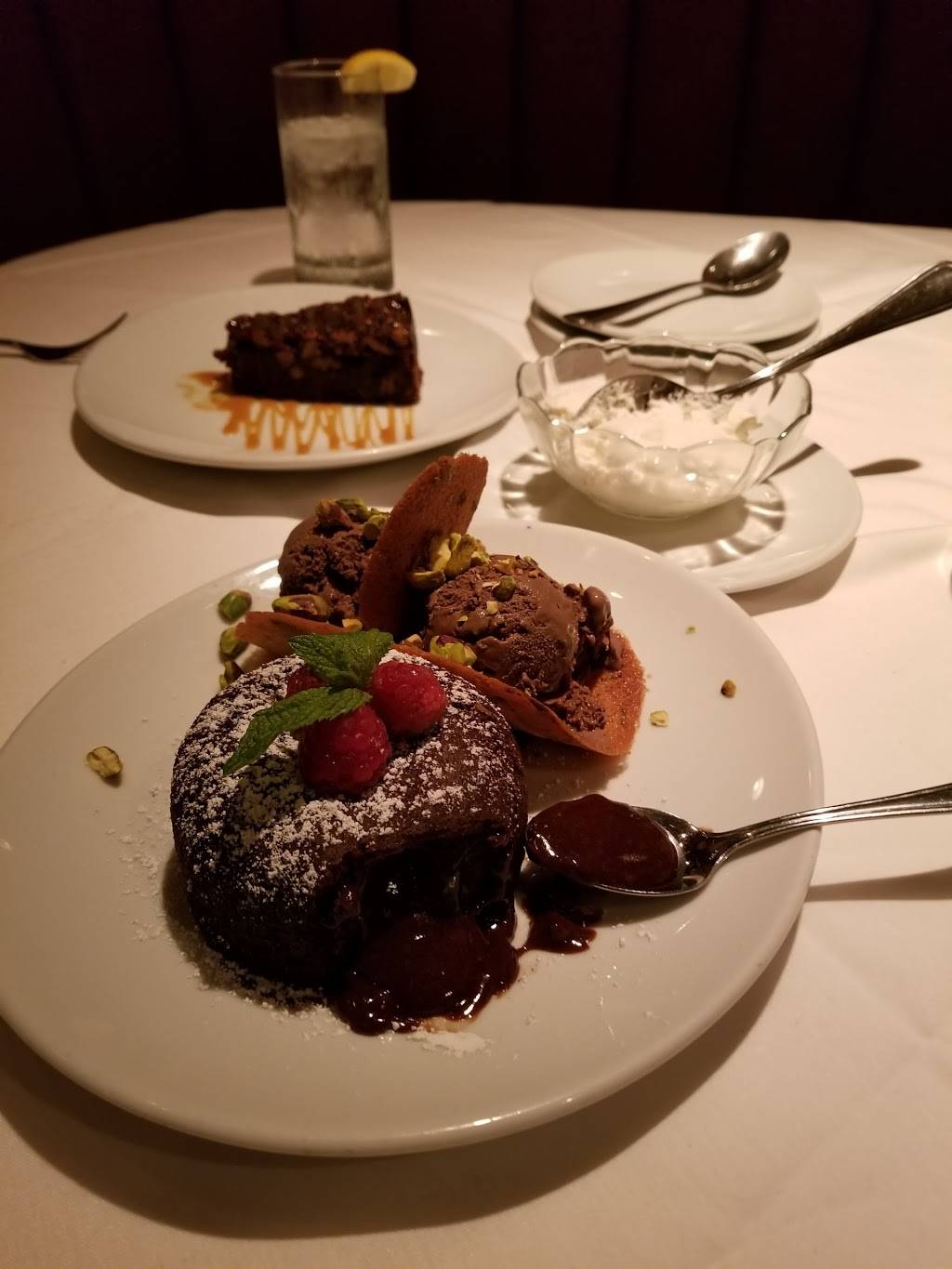 Fleming’s Prime Steakhouse & Wine Bar | restaurant | 380 K Street at, Fourth Ave, San Diego, CA 92101, USA | 6192371155 OR +1 619-237-1155