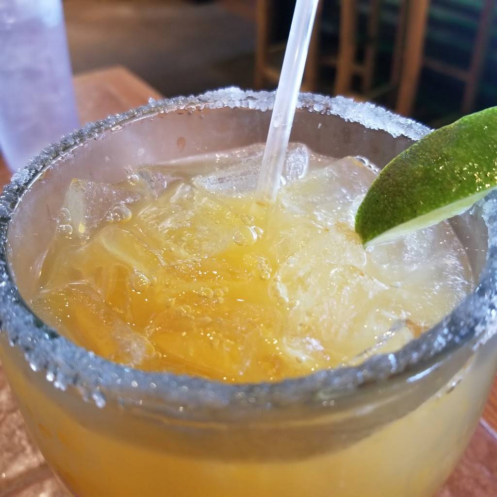 On The Border Mexican Grill & Cantina | meal takeaway | 1800 NW Chipman Rd, Lees Summit, MO 64081, USA | 8168753603 OR +1 816-875-3603