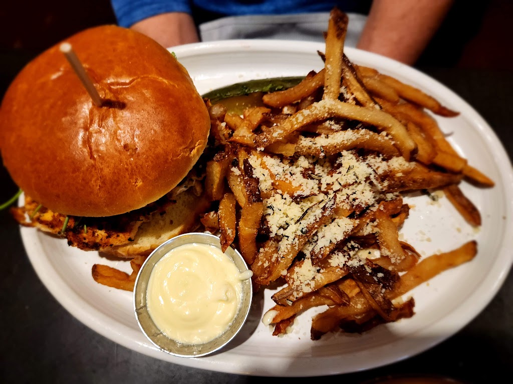 Hecks of Beachwood | restaurant | 3355 Richmond Rd, Beachwood, OH 44122, USA | 2168315599 OR +1 216-831-5599