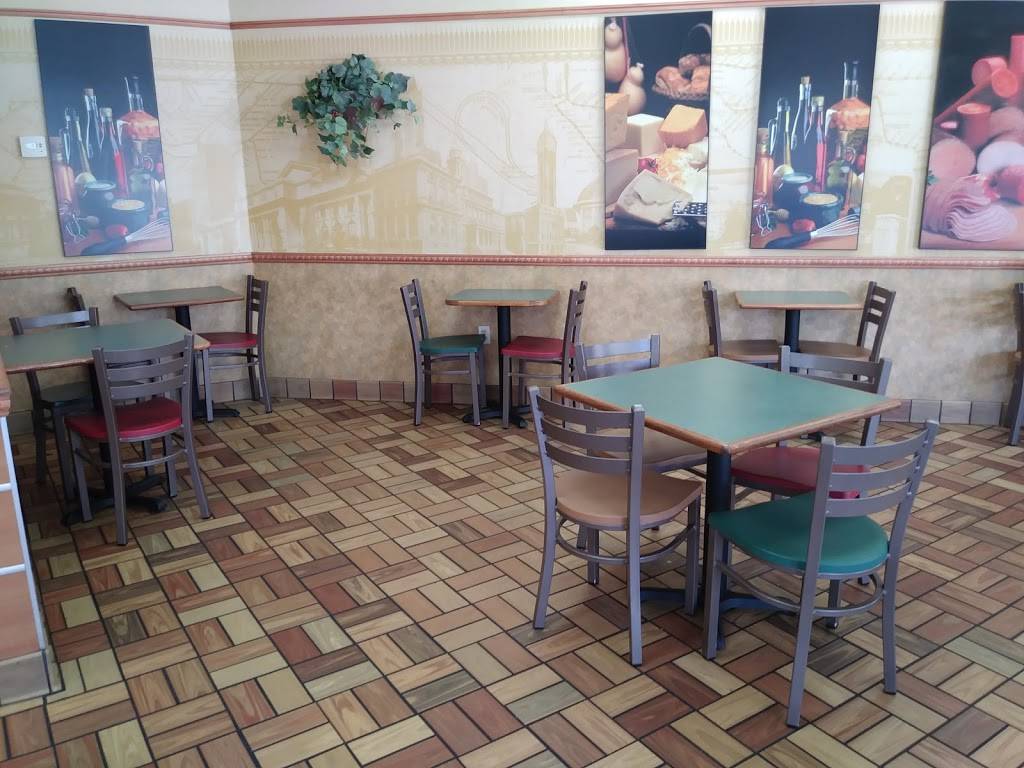 Subway Restaurants | restaurant | 2276 Griffin Rd, Lakeland, FL 33810, USA | 8638162866 OR +1 863-816-2866