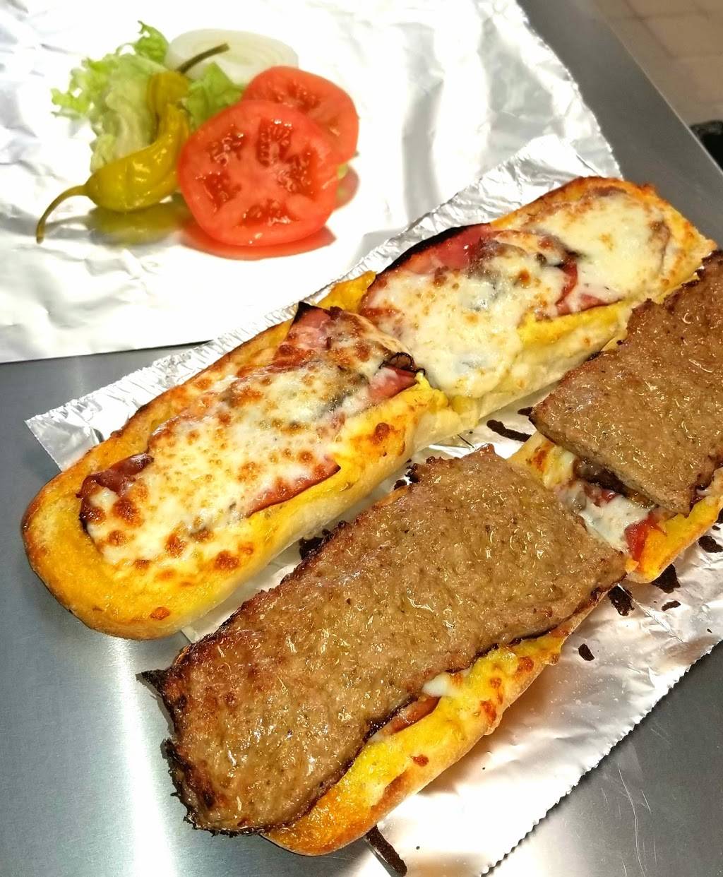 Fattes Pizza | restaurant | 2767 W Shaw Ave #117, Fresno, CA 93711, USA | 5593745555 OR +1 559-374-5555