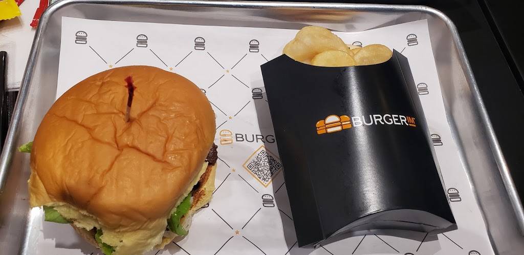 Burgerim Gourmet Burgers | restaurant | 5135 Peachtree Pkwy NW Ste#925, Peachtree Corners, GA 30092, USA | 7706769358 OR +1 770-676-9358
