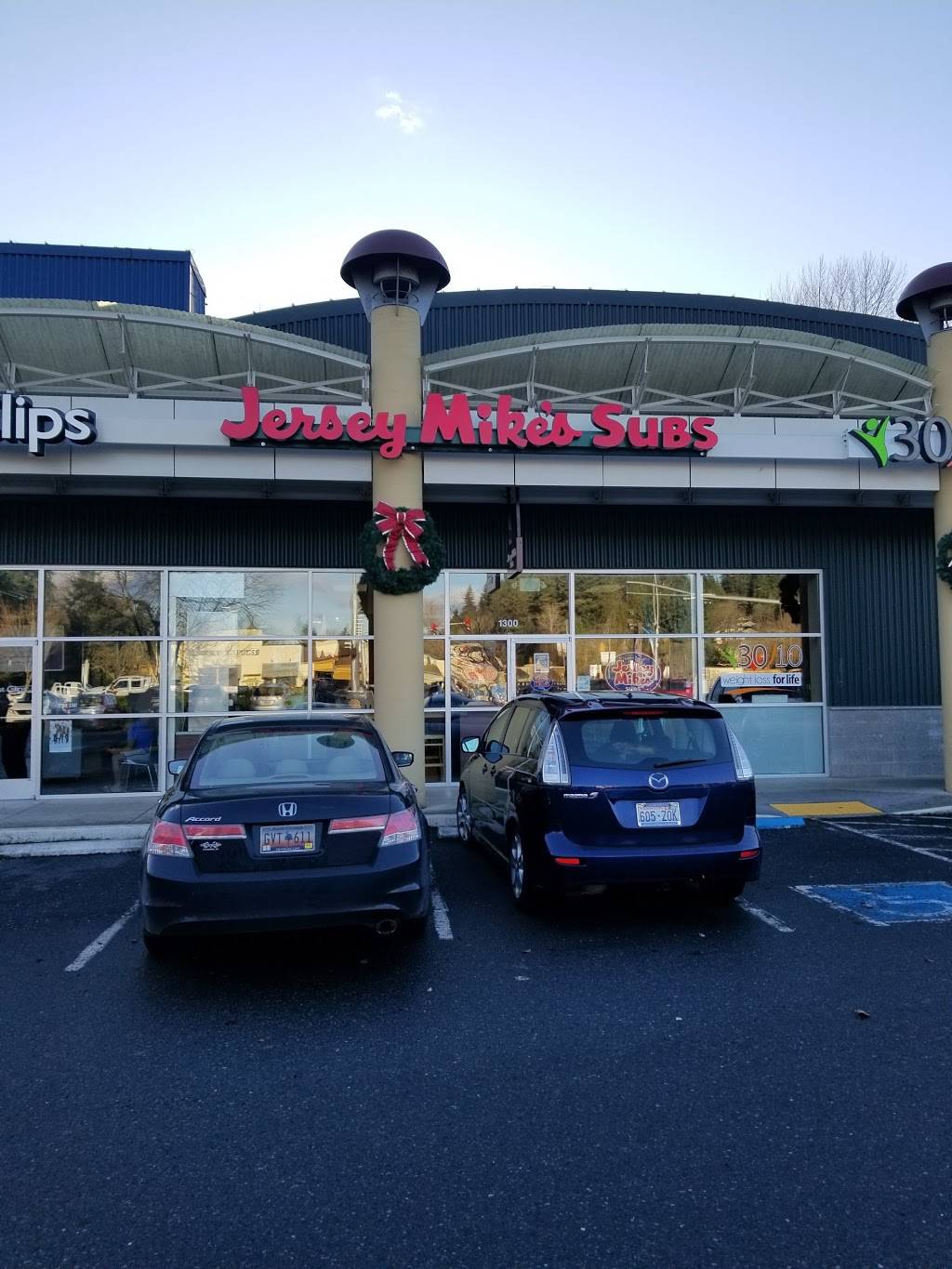 Jersey Mikes Subs | meal takeaway | 17181 Redmond Way, Redmond, WA 98052, USA | 4258817827 OR +1 425-881-7827