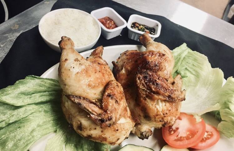 DIsland Cafe | restaurant | 11319 West Ave, San Antonio, TX 78213, USA | 2105072045 OR +1 210-507-2045