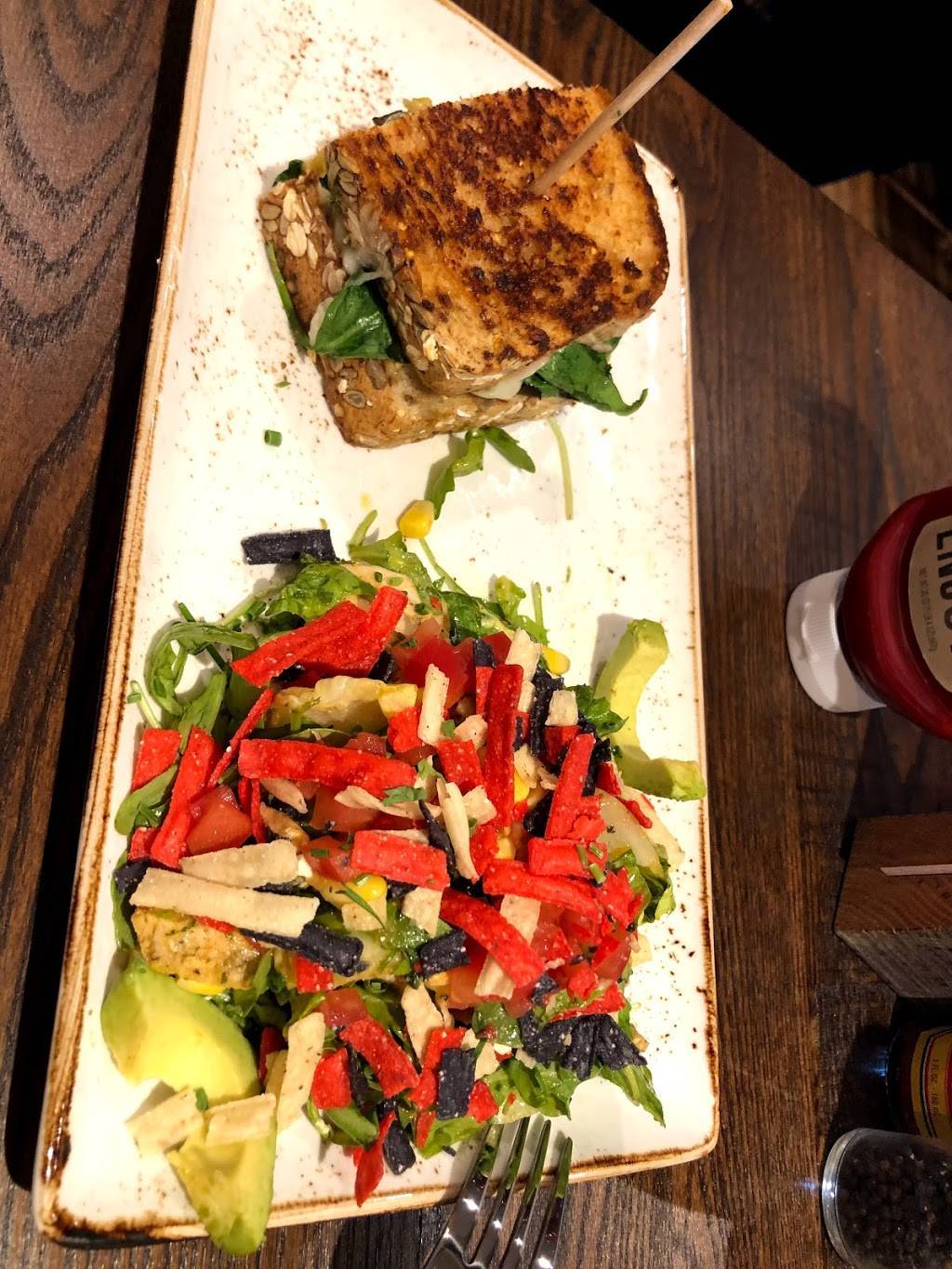 First Watch - Miami Lakes | cafe | 16935 NW 67th Ave, Hialeah, FL 33015, USA | 7867858600 OR +1 786-785-8600