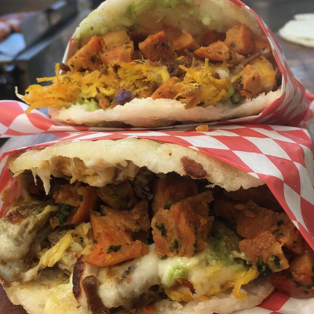 vivis gourmet | restaurant | 7219 Wilbur Ave, Reseda, CA 91335, USA | 8184626951 OR +1 818-462-6951