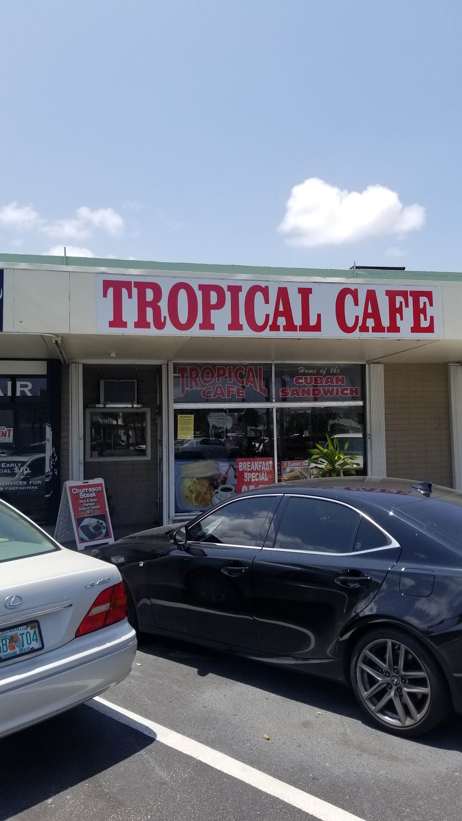 Tropical Cafe Restaurant | restaurant | 915 N Federal Hwy, Fort Lauderdale, FL 33304, USA | 9548281234 OR +1 954-828-1234