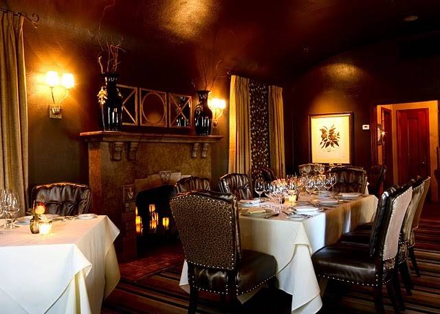 The Hobbit | restaurant | 2932 E Chapman Ave, Orange, CA 92869, USA | 7149971972 OR +1 714-997-1972