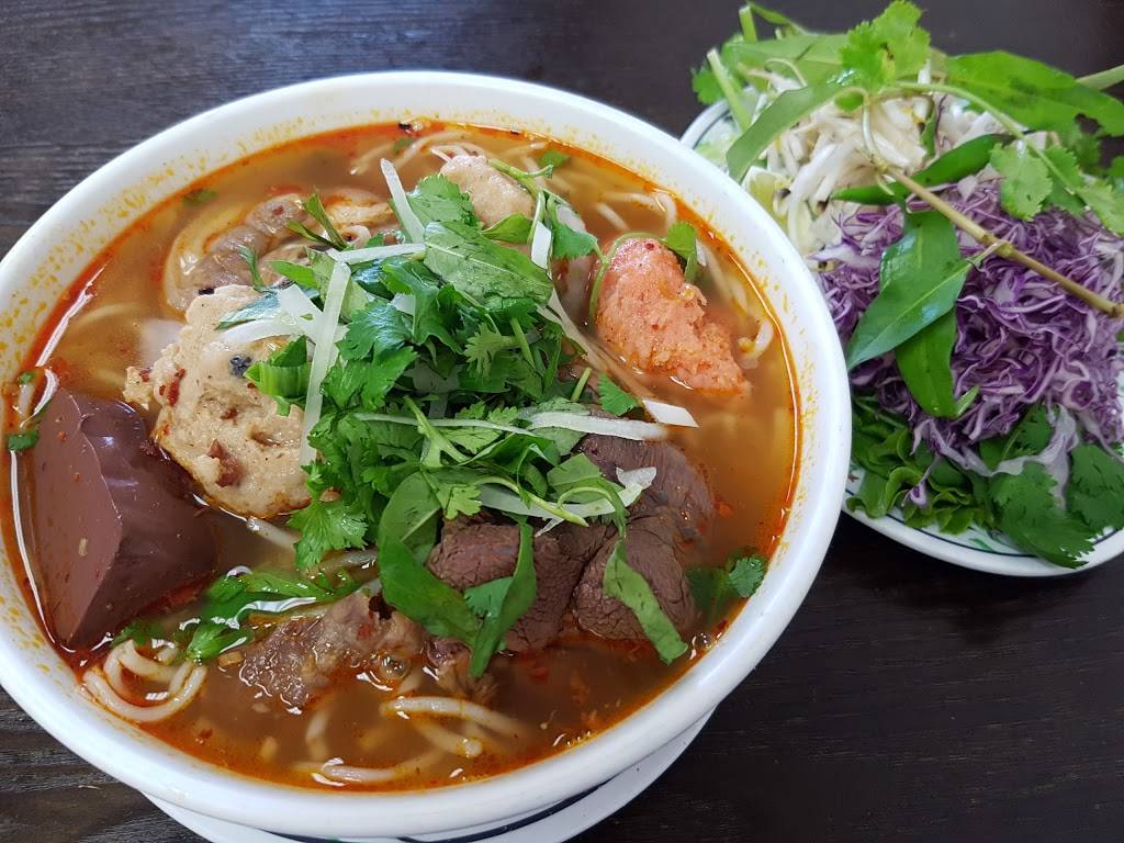 Lien Hue 2 Restaurant | restaurant | 13898 Brookhurst St, Garden Grove, CA 92843, USA | 7146364883 OR +1 714-636-4883