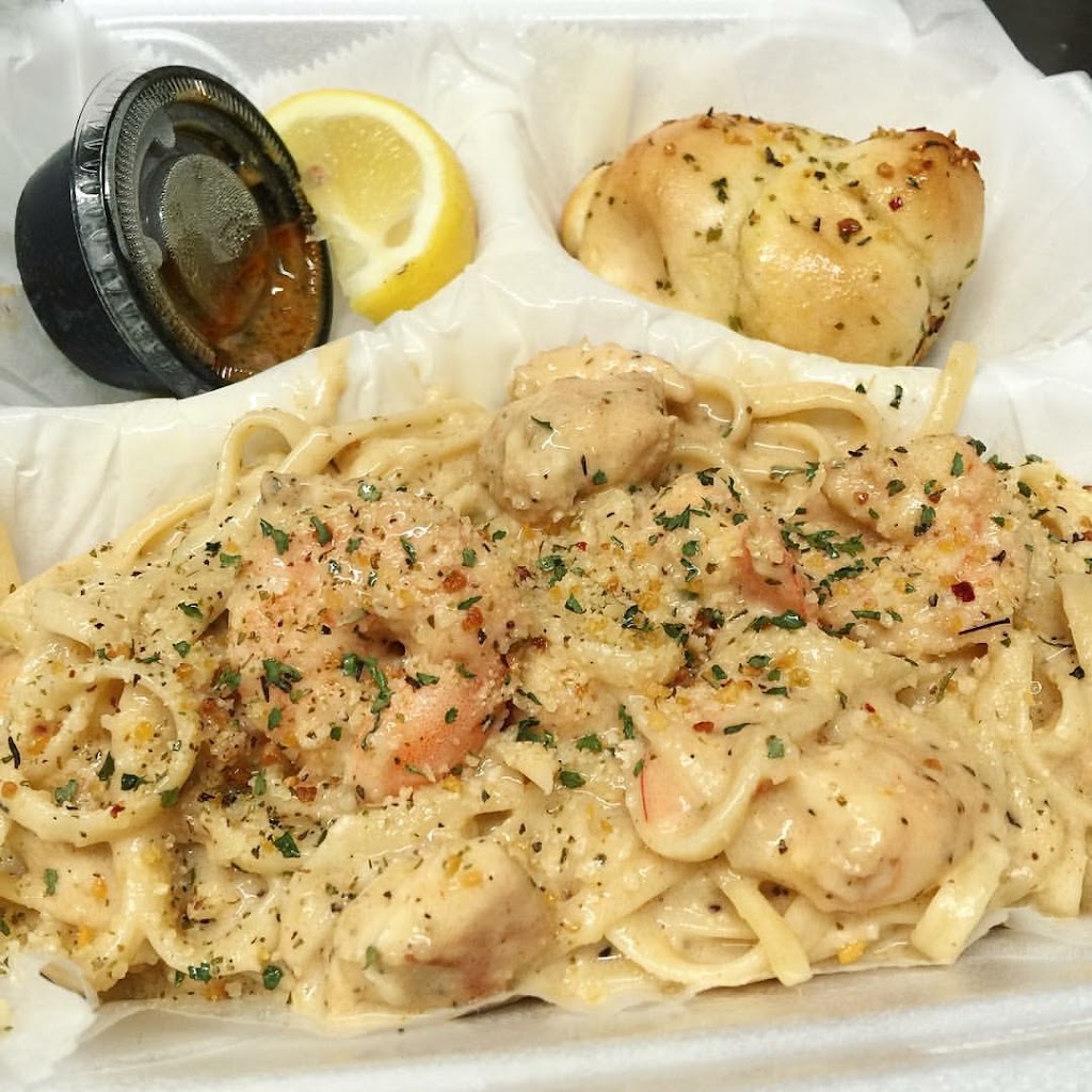 XQUISITE DINING | restaurant | 2488 Winchester Rd, Memphis, TN 38116, USA | 9012670661 OR +1 901-267-0661