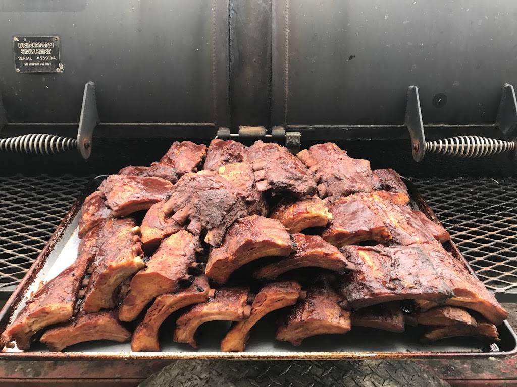 Henrys BBQ Grill in Historic Harley Davidson, Topeka | restaurant | 2047 SW Topeka Blvd, Topeka, KS 66612, USA | 7858459559 OR +1 785-845-9559