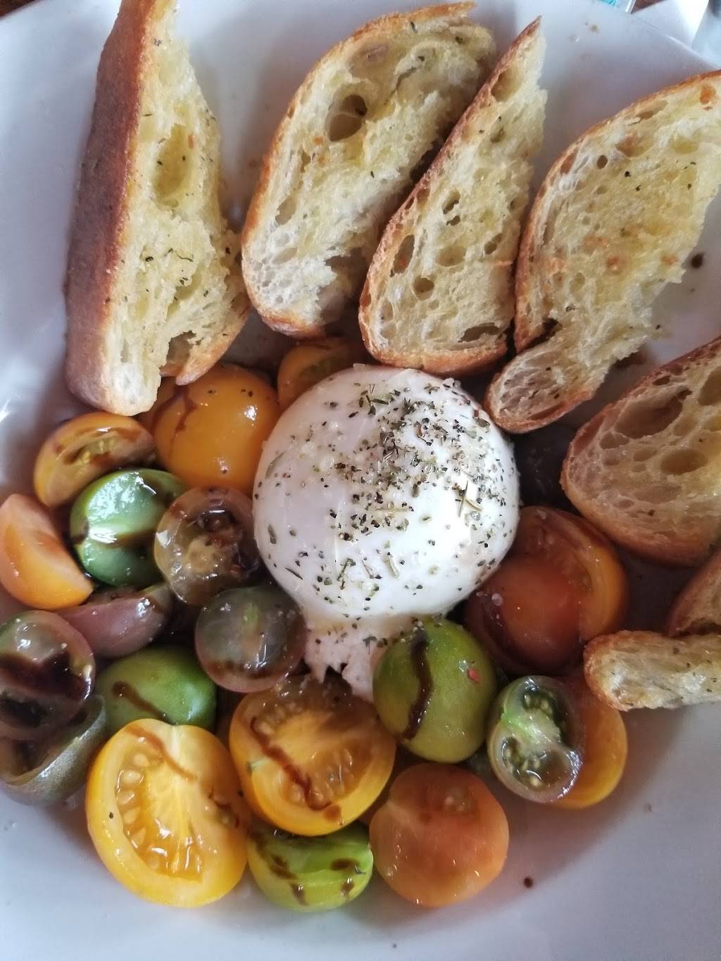 Agliolio Italian Bistro | restaurant | 2258 N Congress Ave, Boynton Beach, FL 33426, USA | 5615096486 OR +1 561-509-6486