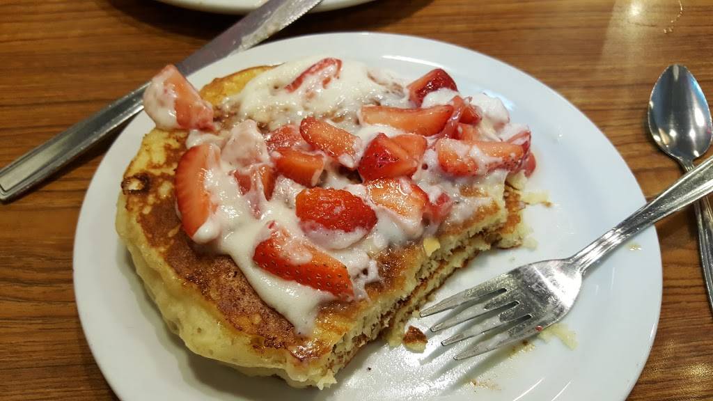 Dennys | restaurant | 1579 Fry Rd, Katy, TX 77449, USA | 2815991170 OR +1 281-599-1170