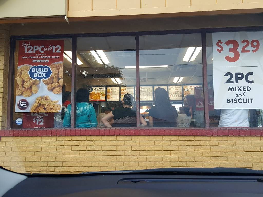 Churchs Chicken | restaurant | 215 W Memorial Blvd, Lakeland, FL 33801, USA | 8636874400 OR +1 863-687-4400