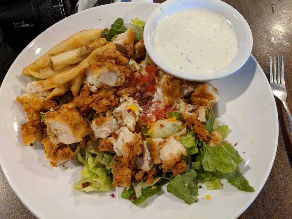 George’s Restaurant Bar & Catering | restaurant | 1925 Speight Ave, Waco, TX 76706, USA | 2547531421 OR +1 254-753-1421