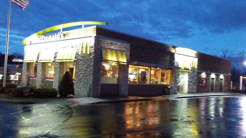 McDonalds | cafe | 1300 W Pleasant Valley Rd, Parma, OH 44134, USA | 4408866688 OR +1 440-886-6688