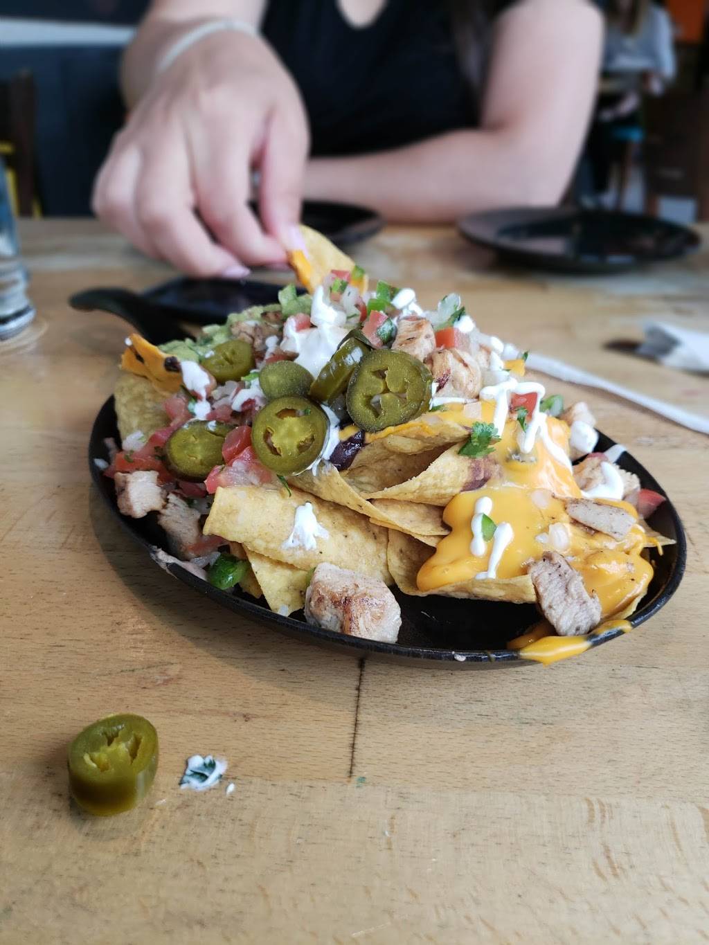 Lobo Loco | restaurant | 8530 3rd Ave, Brooklyn, NY 11209, USA | 7189211234 OR +1 718-921-1234