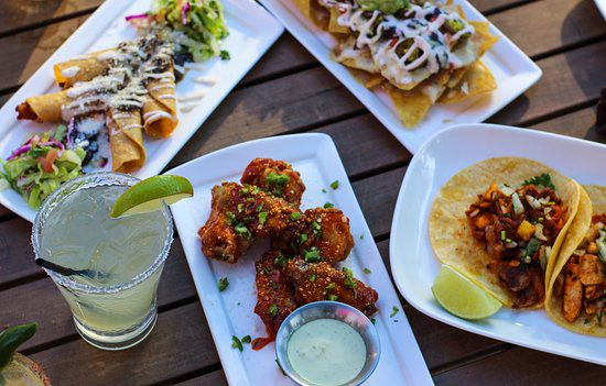 Zocalo Mexican Kitchen & Cantina | restaurant | 187 10th St NE, Atlanta, GA 30309, USA | 4042497576 OR +1 404-249-7576