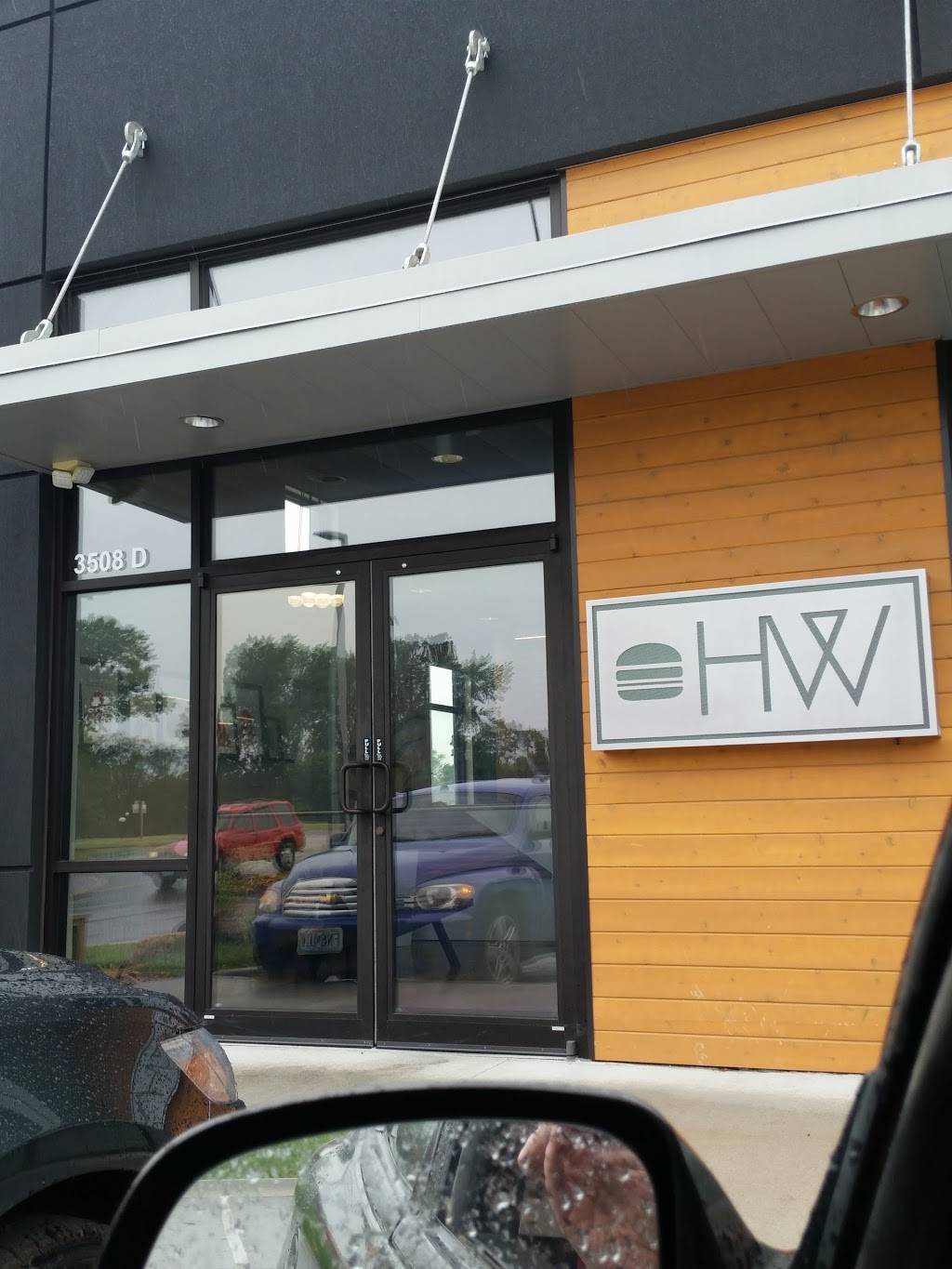 Habiger West | restaurant | 3508 N Belt Hwy suite d, St Joseph, MO 64506, USA | 8162323399 OR +1 816-232-3399