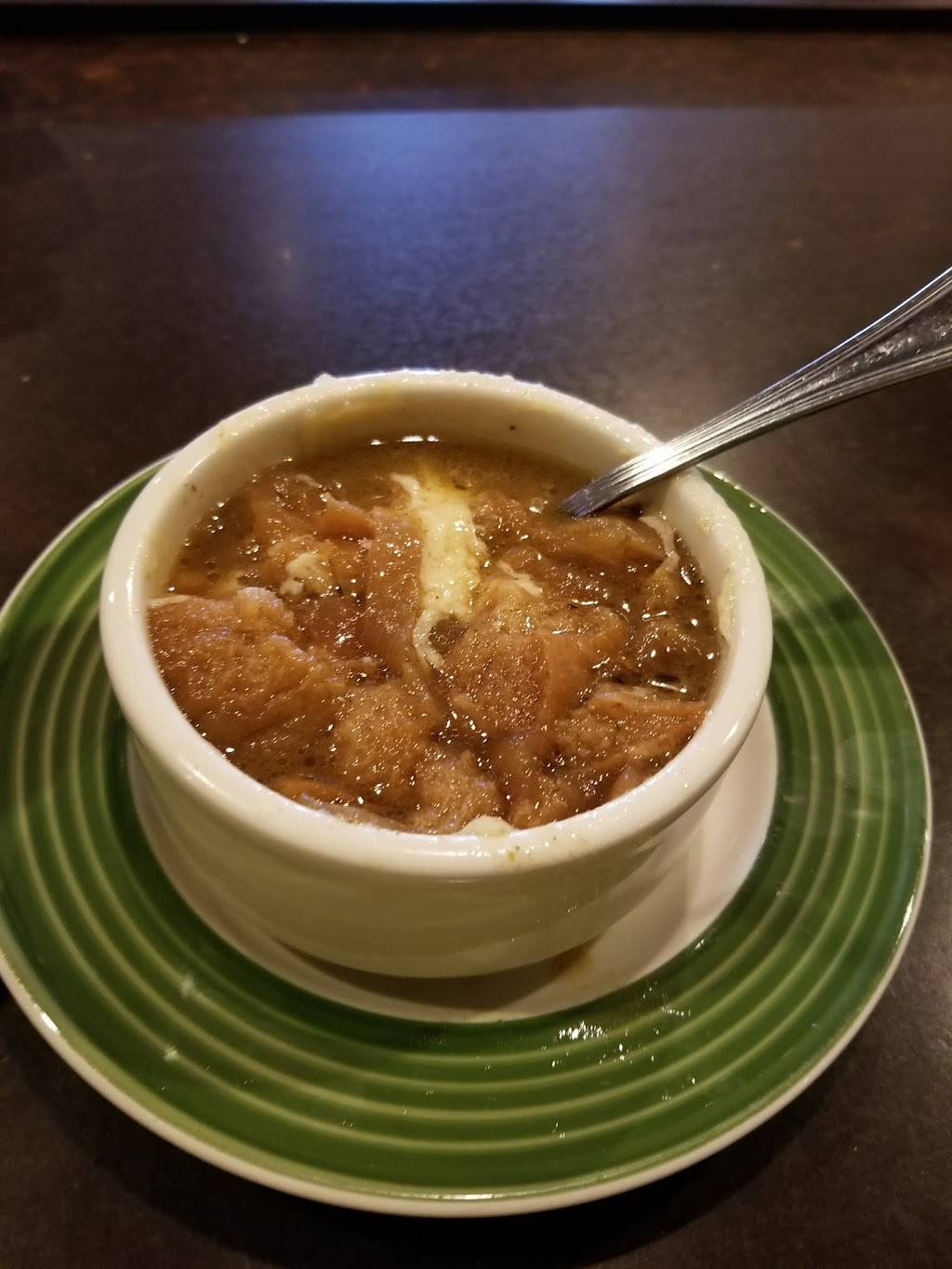 Applebees Grill + Bar | restaurant | 6806 Walton Ln, Gloucester, VA 23061, USA | 8046943160 OR +1 804-694-3160