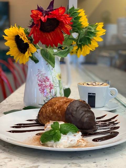 West Village Cafe | restaurant | 30869 Thousand Oaks Blvd, Westlake Village, CA 91362, USA | 8185327218 OR +1 818-532-7218