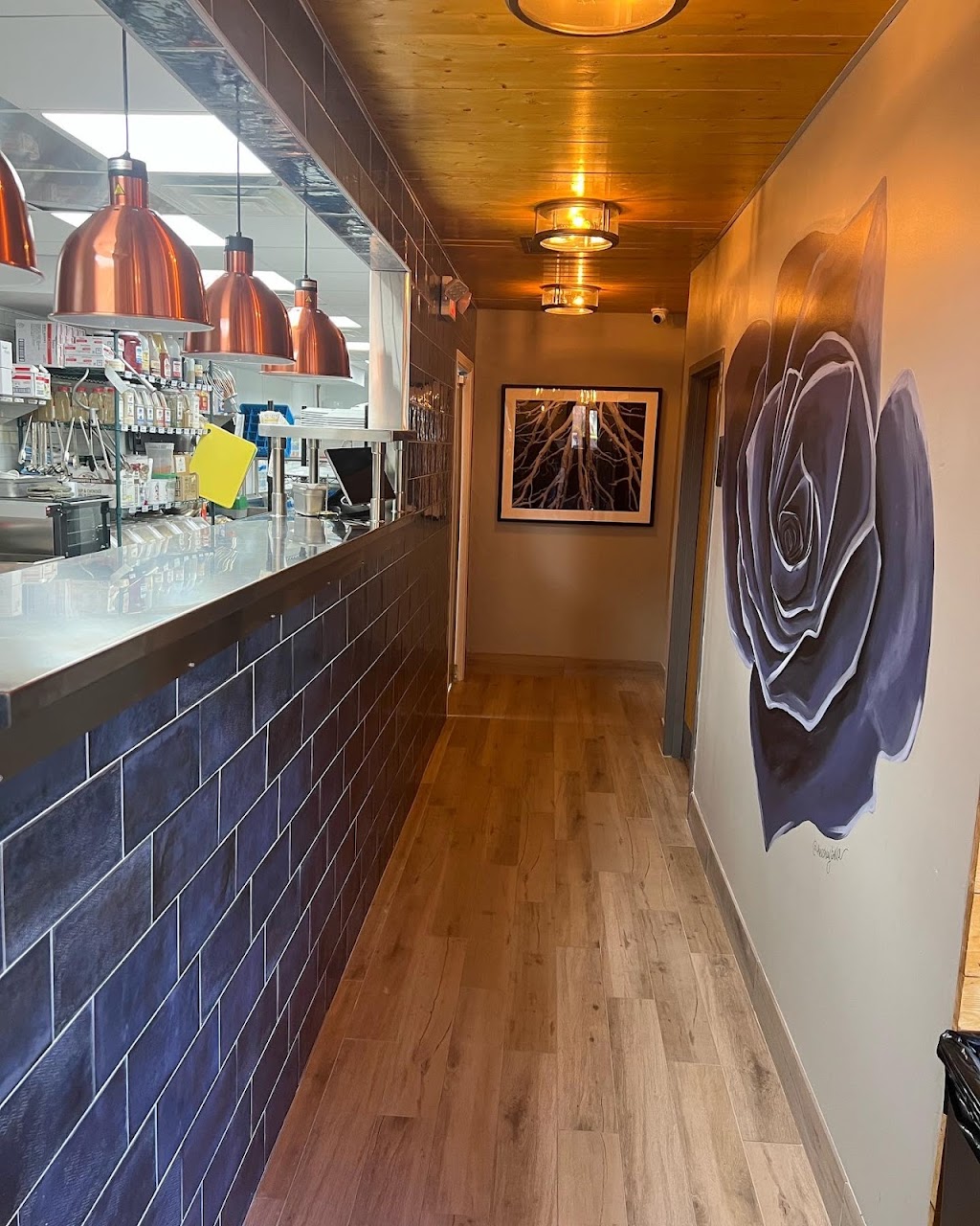 The Corner Grille Upper Westside | restaurant | 2341 Marietta Blvd NW, Atlanta, GA 30318, USA | 4048915159 OR +1 404-891-5159