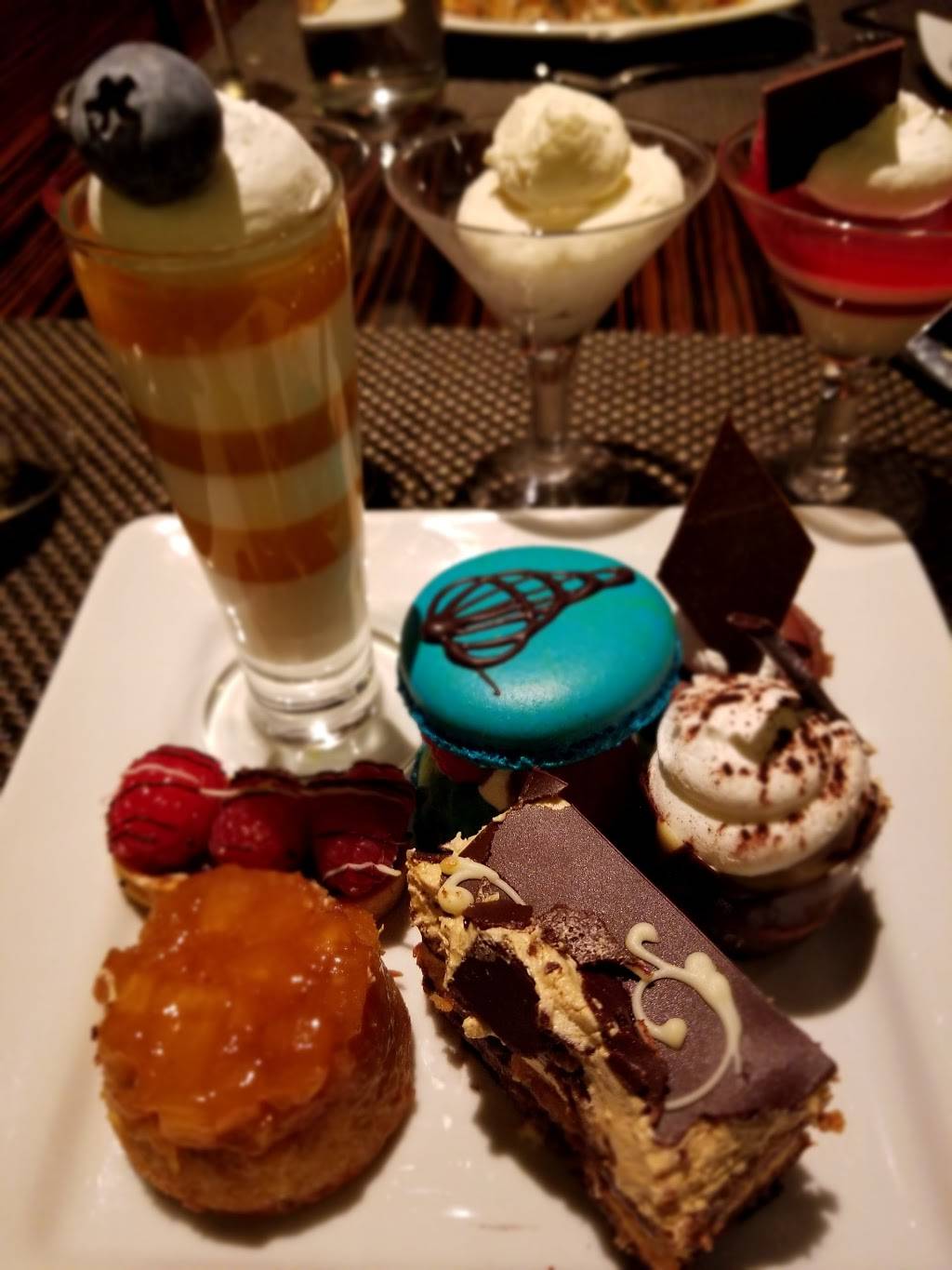 Sterling Brunch | restaurant | 3645 S Las Vegas Blvd, Las Vegas, NV 89109, USA | 7029677258 OR +1 702-967-7258