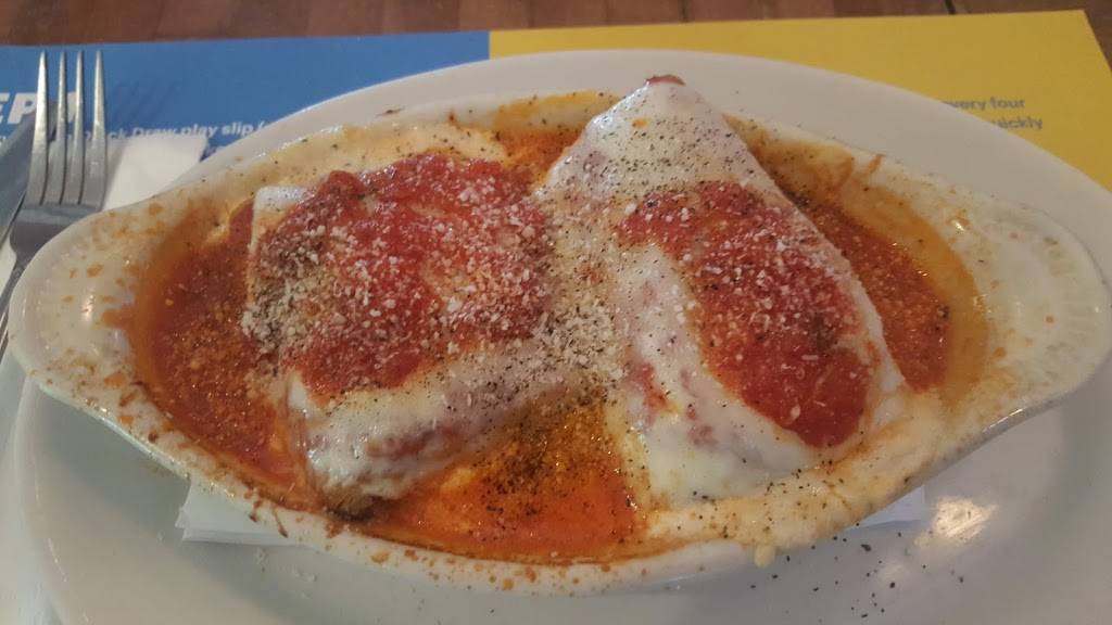 La Famiglia Bar & Grill | restaurant | 110 NY-311, Carmel Hamlet, NY 10512, USA | 8452284400 OR +1 845-228-4400