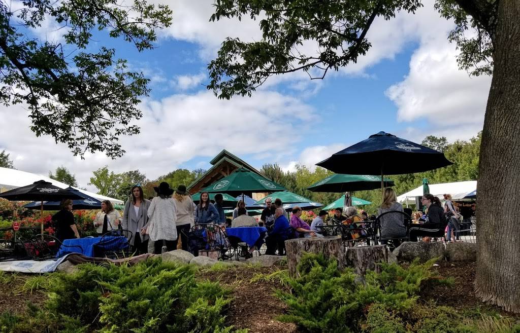 Warwick Valley Winery & Distillery | restaurant | 114 Little York Rd, Warwick, NY 10990, USA | 8452584858 OR +1 845-258-4858