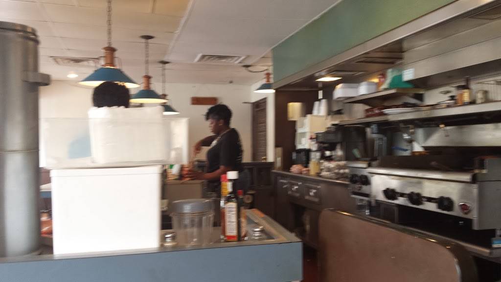 CKs | cafe | 1698 Poplar Ave, Memphis, TN 38104, USA | 9012766737 OR +1 901-276-6737