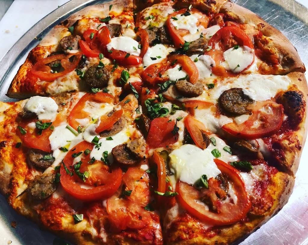 Volare Italian Restaurant | restaurant | 3902 McCullough Ave, San Antonio, TX 78212, USA | 2102513424 OR +1 210-251-3424