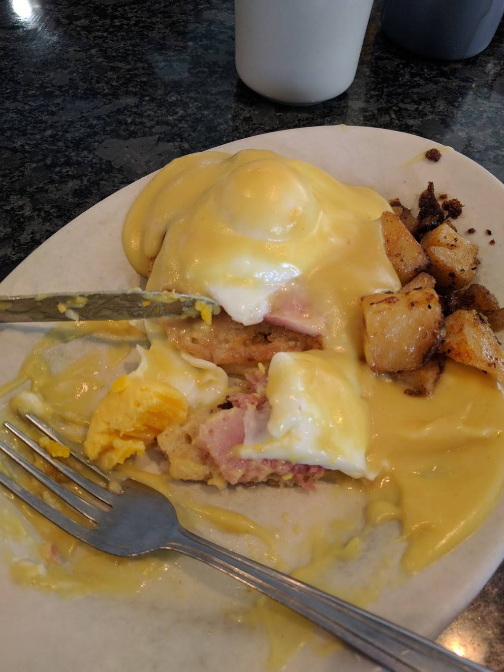 Perrys Plate | restaurant | 89 Main St, Andover, MA 01810, USA | 9784091814 OR +1 978-409-1814