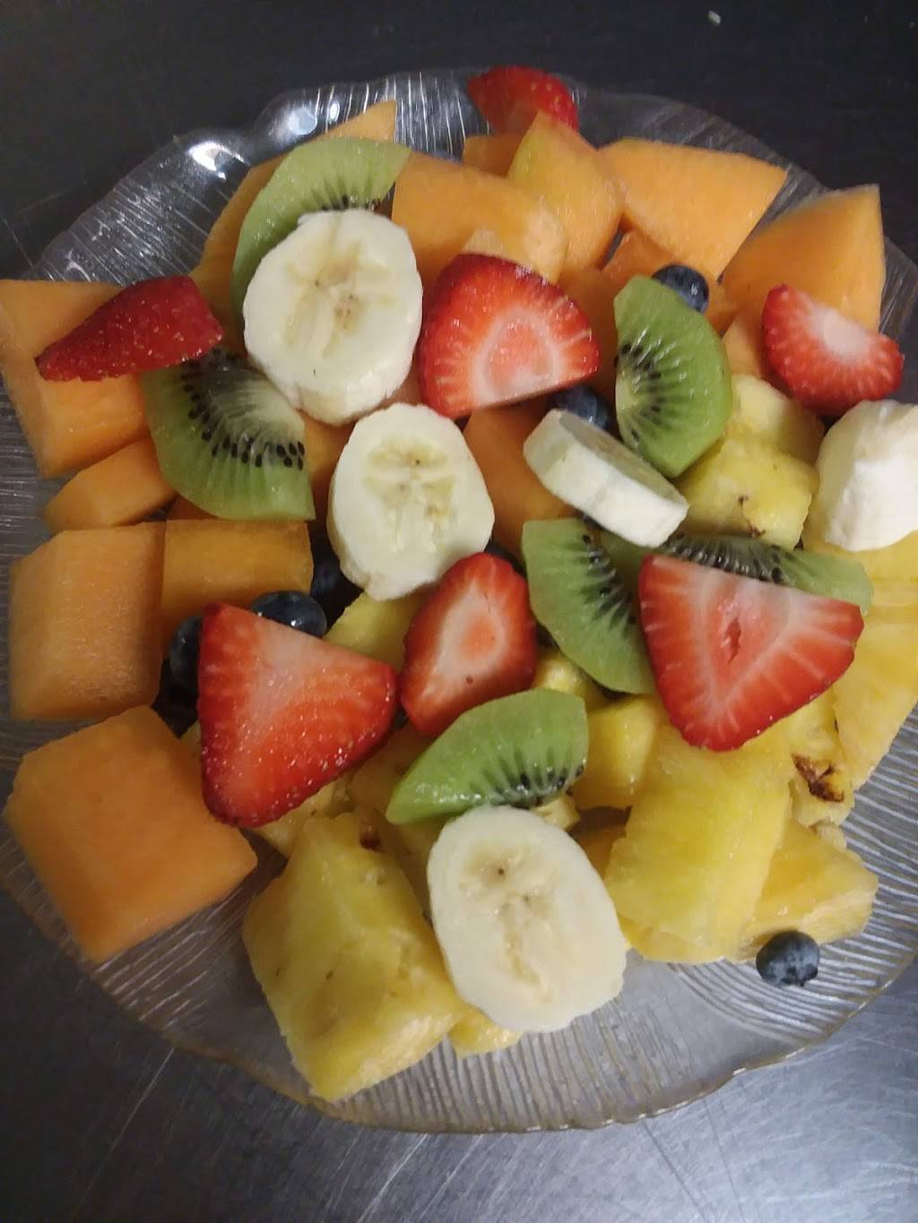 Modern Bistro | restaurant | 4077 Mendon Road, Cumberland, RI 02864, USA | 4016580449 OR +1 401-658-0449