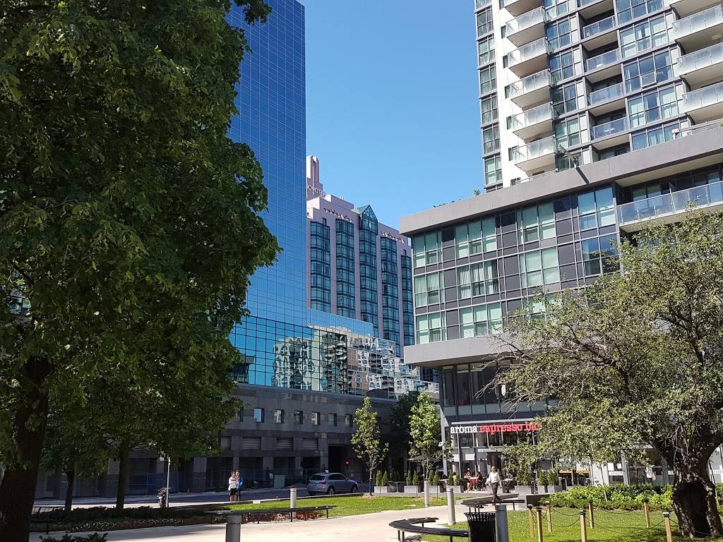 Hotel Novotel Toronto North York | restaurant | 3 Park Home Ave, North York, ON M2N 6L3, Canada | 4167332929 OR +1 416-733-2929