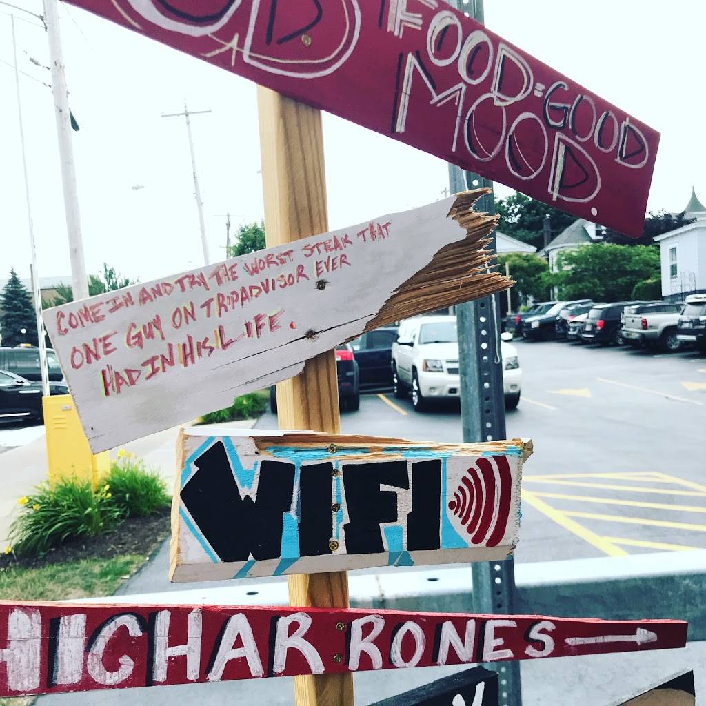 GS Steamers Bar & Grill | restaurant | 70 E 1st St, Oswego, NY 13126, USA | 3153420000 OR +1 315-342-0000