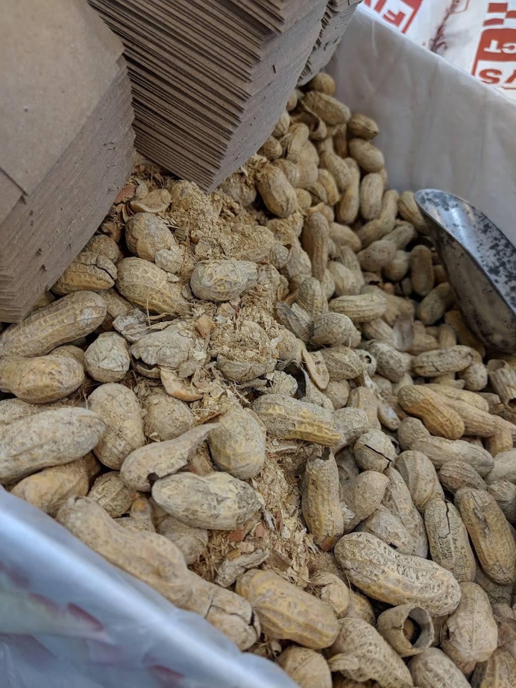 Five Guys | meal takeaway | 340 Ogden Ave, Downers Grove, IL 60515, USA | 6309631550 OR +1 630-963-1550