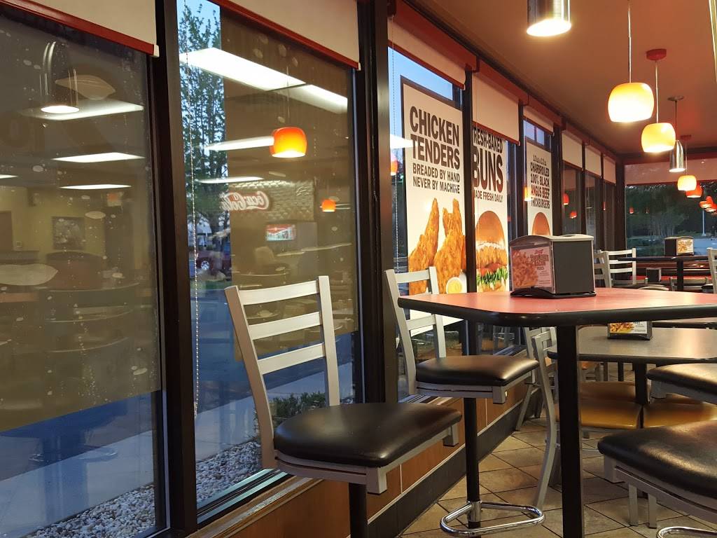 Hardees | restaurant | 2165 Manna Court, Rock Hill, SC 29730, USA | 8033271950 OR +1 803-327-1950