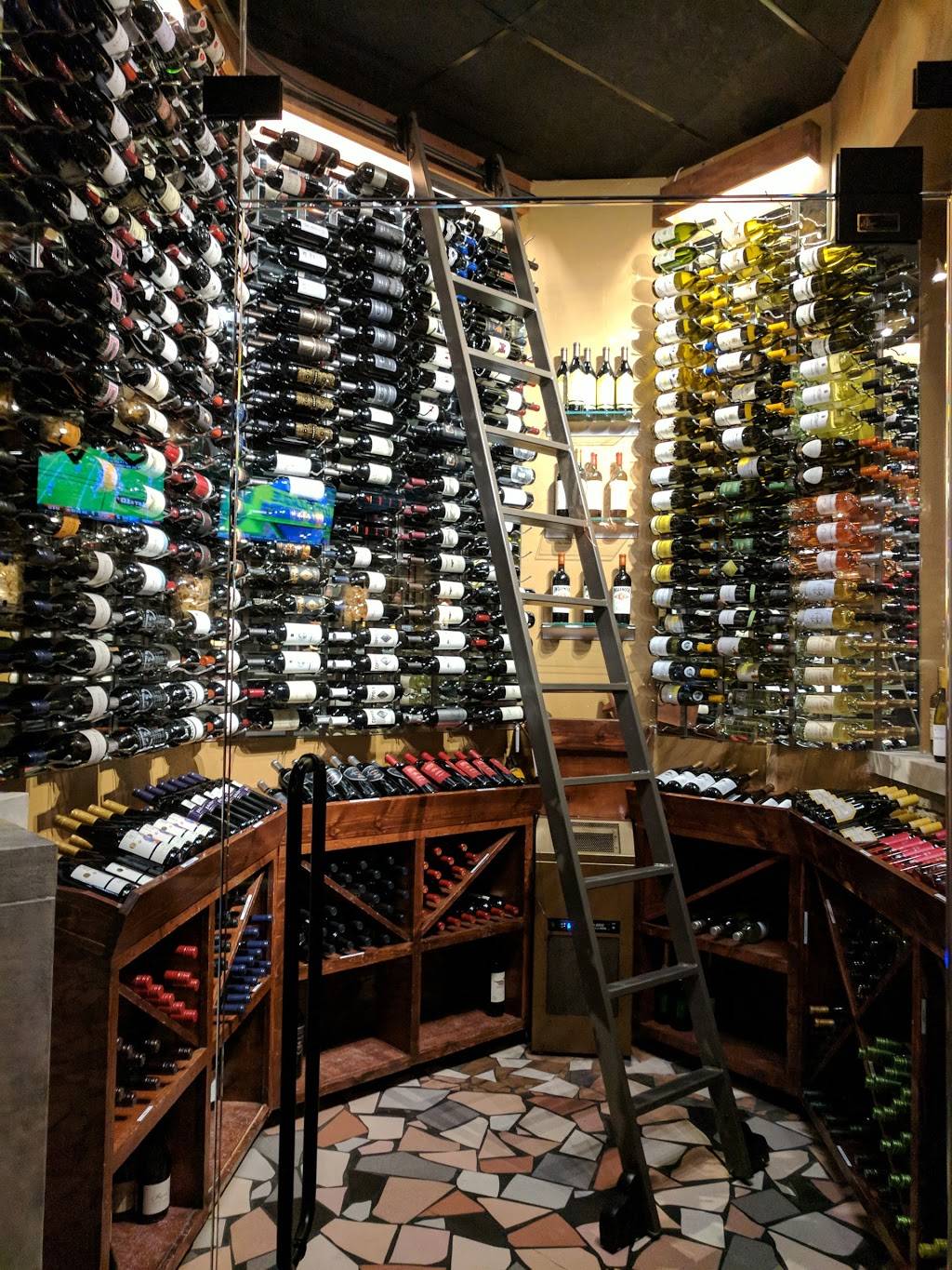 YaYas Euro Bistro | restaurant | 8115 E 21st St N, Wichita, KS 67206, USA | 3166341000 OR +1 316-634-1000