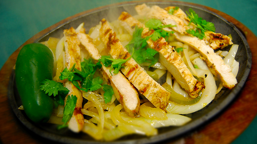 Los Tios Grill | restaurant | 2615 Mt Vernon Ave, Alexandria, VA 22301, USA | 7032999290 OR +1 703-299-9290