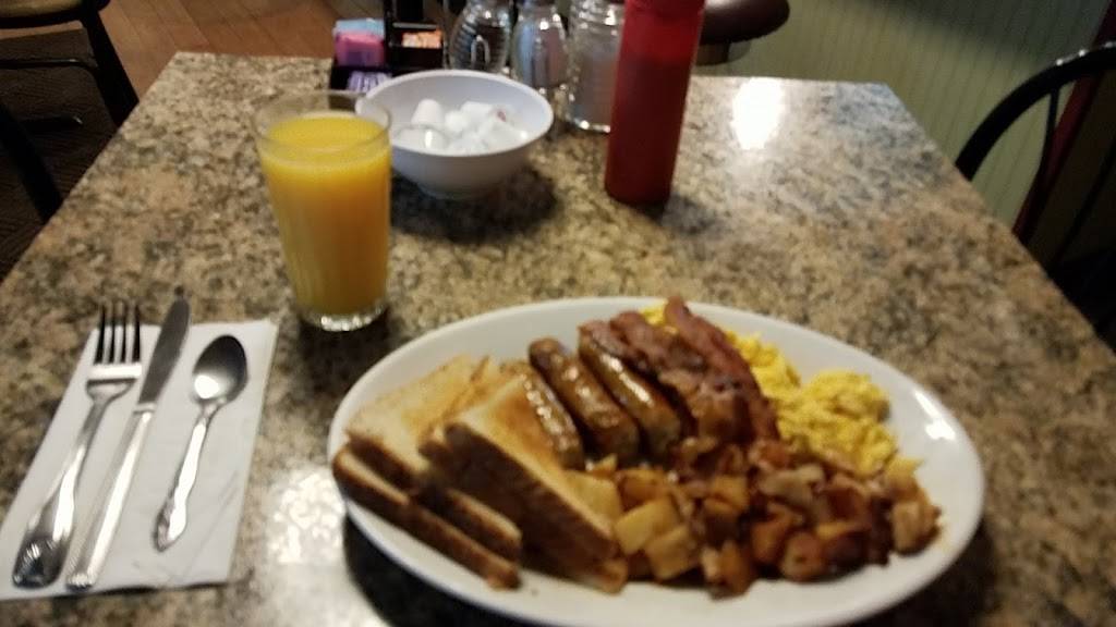 Country Kettle | cafe | 27 Sterling St, West Boylston, MA 01583, USA | 5088354027 OR +1 508-835-4027