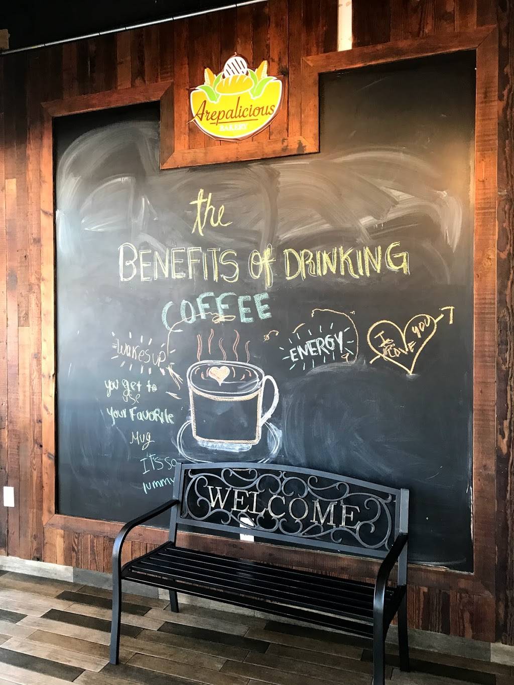 Arepalicious | restaurant | 137-20 Cross Bay Blvd, Ozone Park, NY 11417, USA | 7184806049 OR +1 718-480-6049