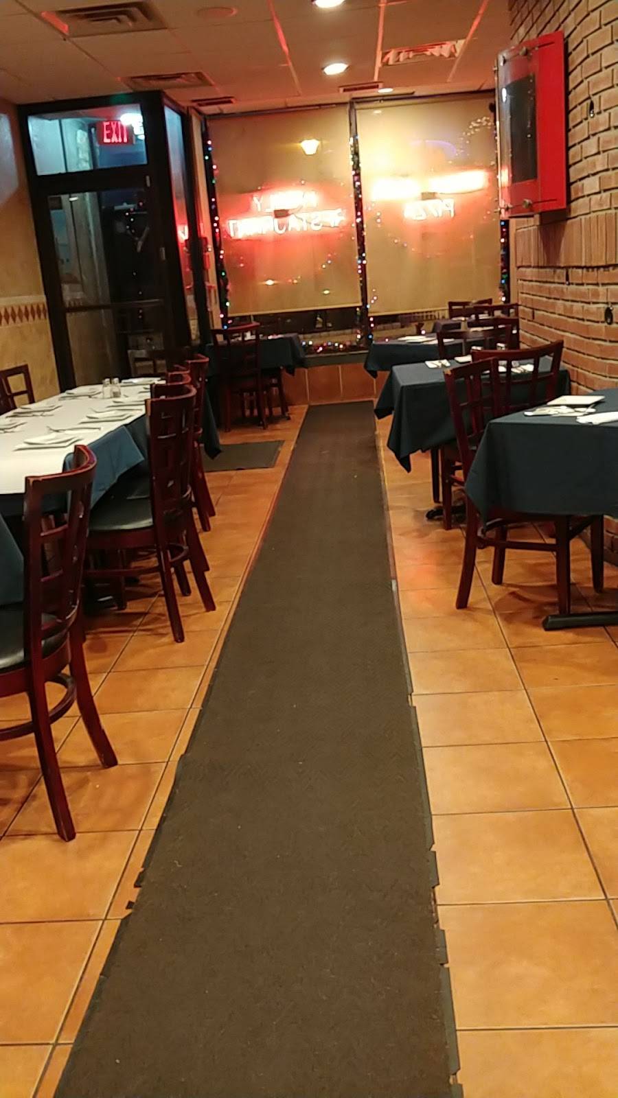 Luigis Famiglia Cucina | restaurant | 62 Gleneida Ave, Carmel Hamlet, NY 10512, USA | 8452254000 OR +1 845-225-4000